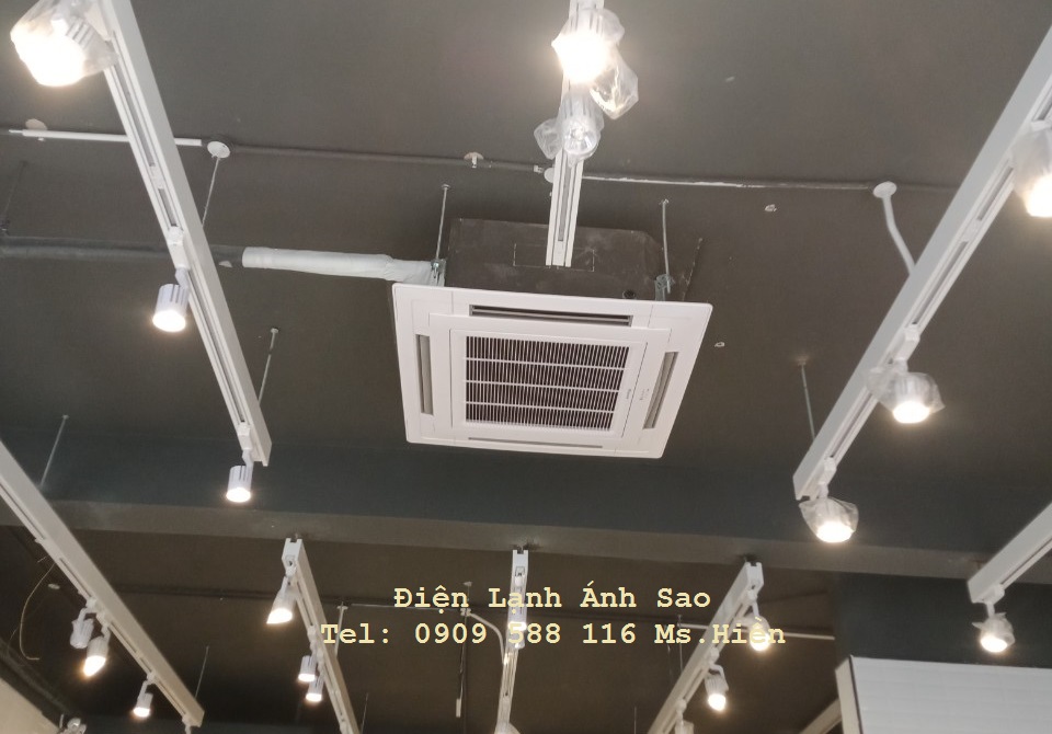 dieu-hoa-am-tran-cassette-daikin.jpg