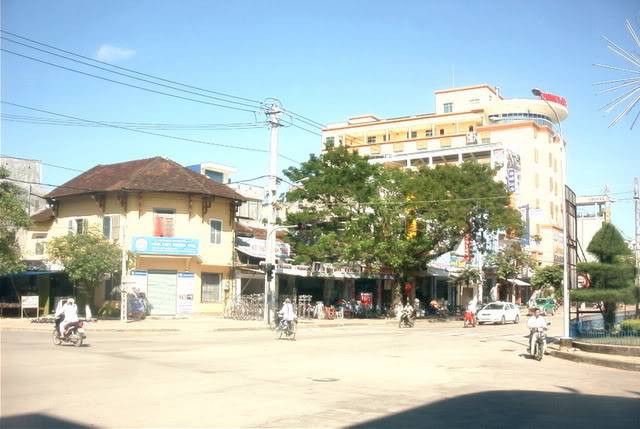 NgatuHungVuong-Ph.jpg