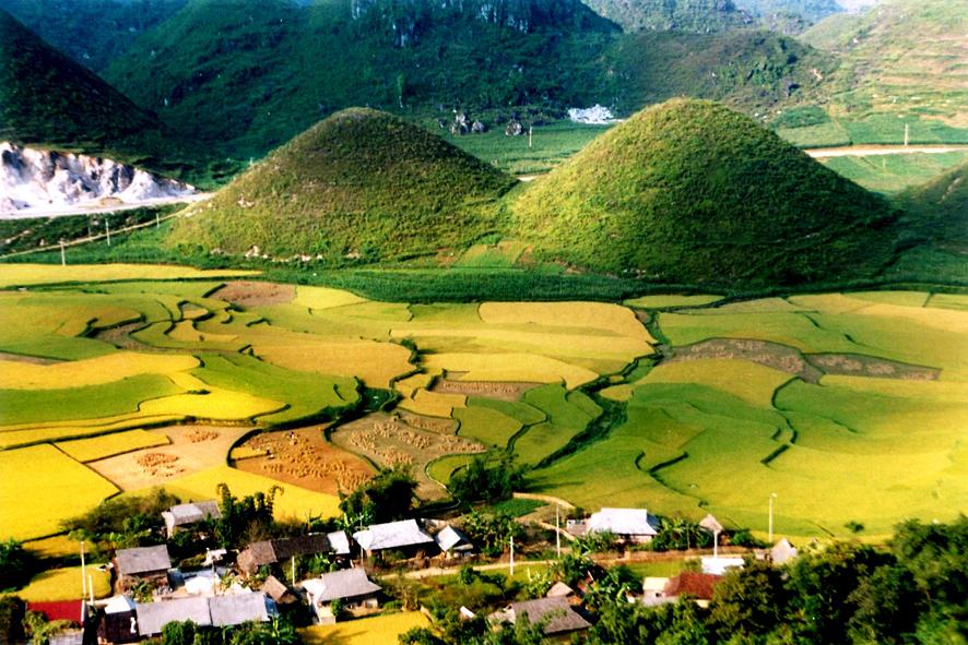du%20lich%20ha%20giang.jpg