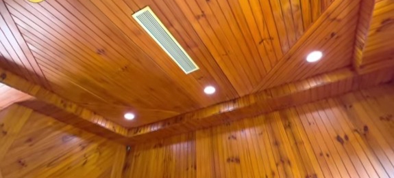 Thiết kế đặc biệt nhỏ gọn của điều hòa giấu trần