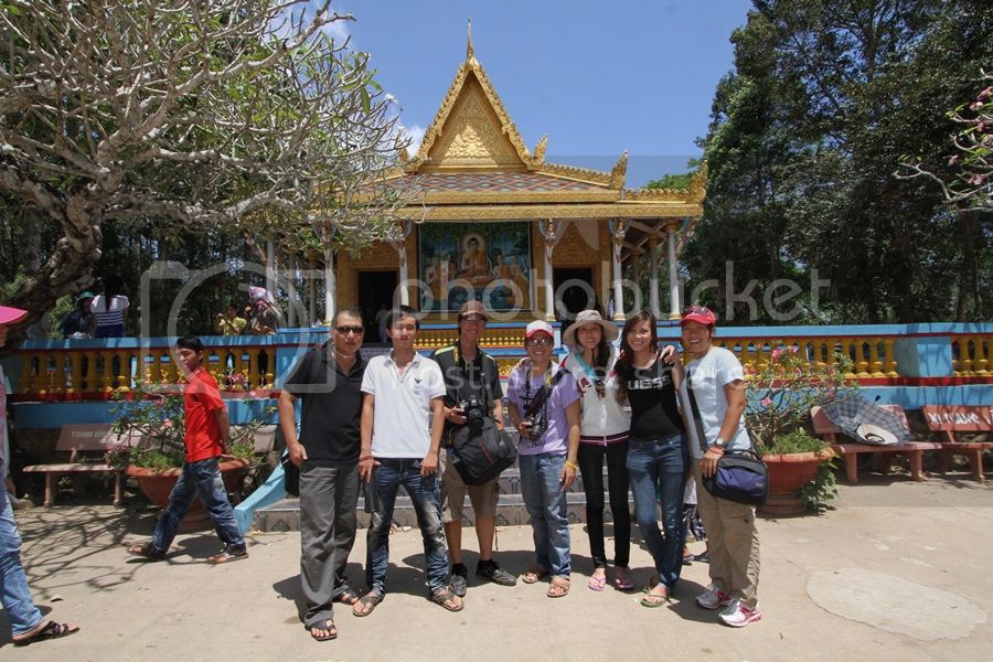 loanchau1271.jpg