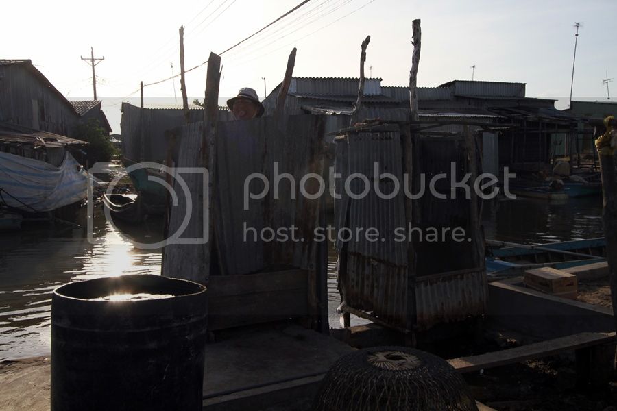 loanchau1167.jpg