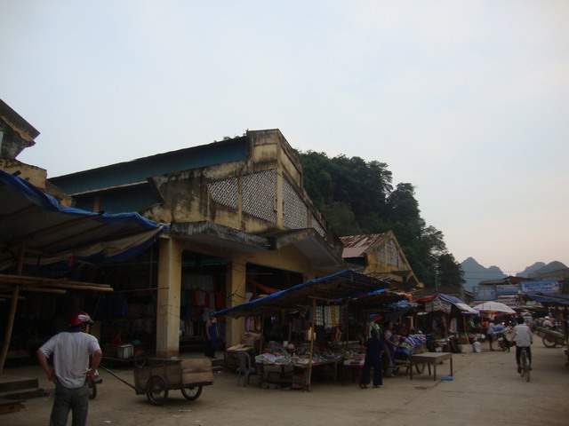2010-09-21-cd-mb-0881-trung-khanh.jpg