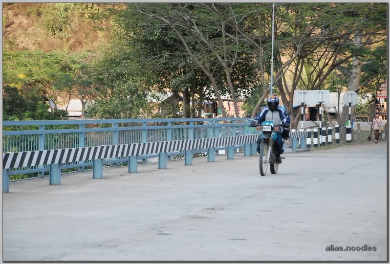 Lao_2009_6_0226.jpg