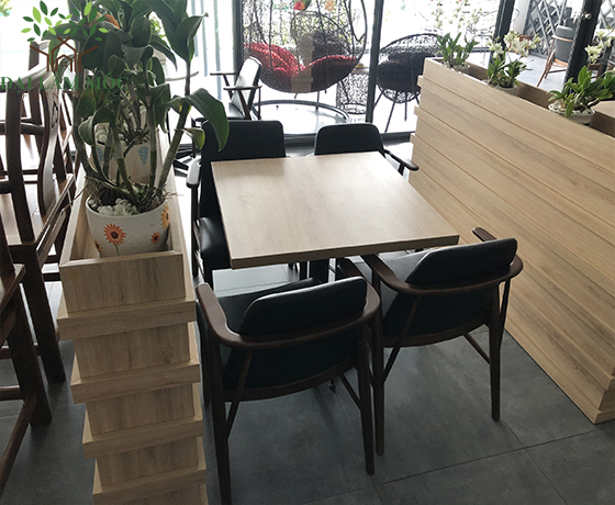mau-ban-ghe-cafe-thanh-ly-1