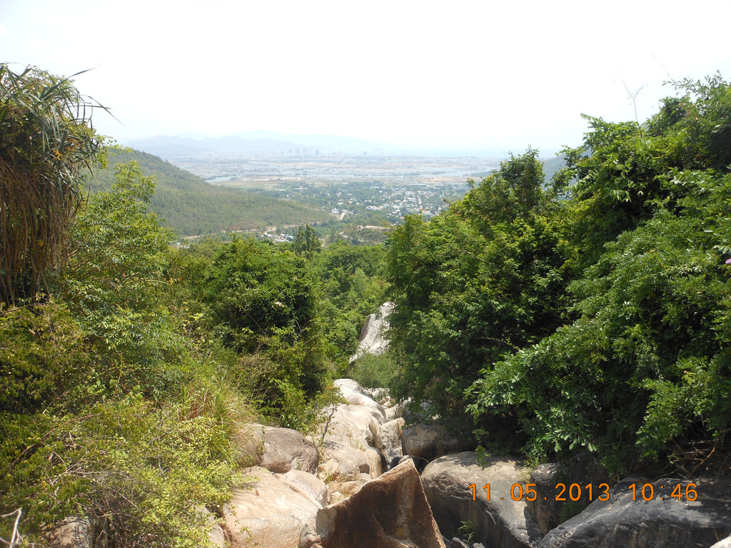 12005959313_815076abf1_b.jpg