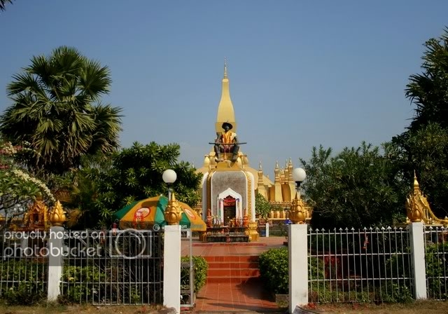 lao44.jpg