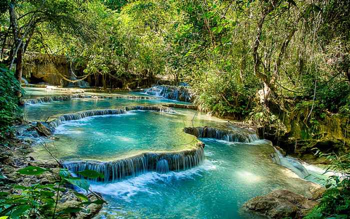 treasure_kuang_si_waterfall.jpg