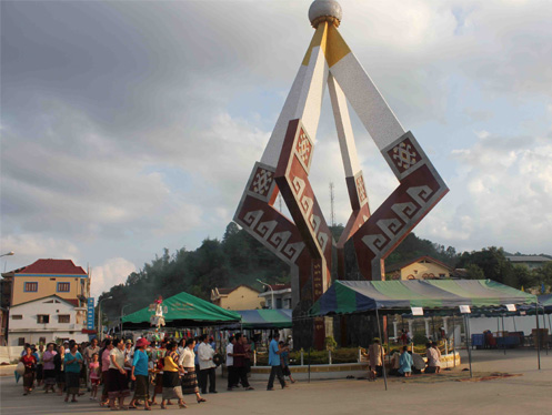 SamNua_zpsd4377e2d.jpg