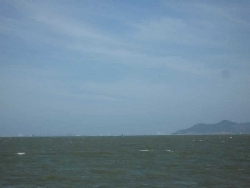 P1030156800x600.jpg