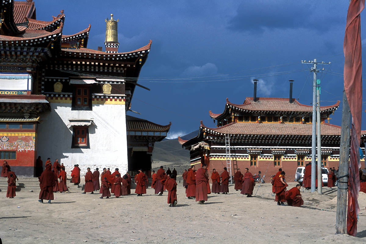 Narshi_Gonpa_Ngawa_Sichuan_China.jpg