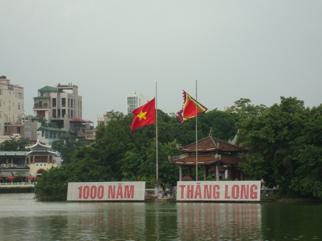 2010-09-25-cd-mb-1474-ha-noi.jpg