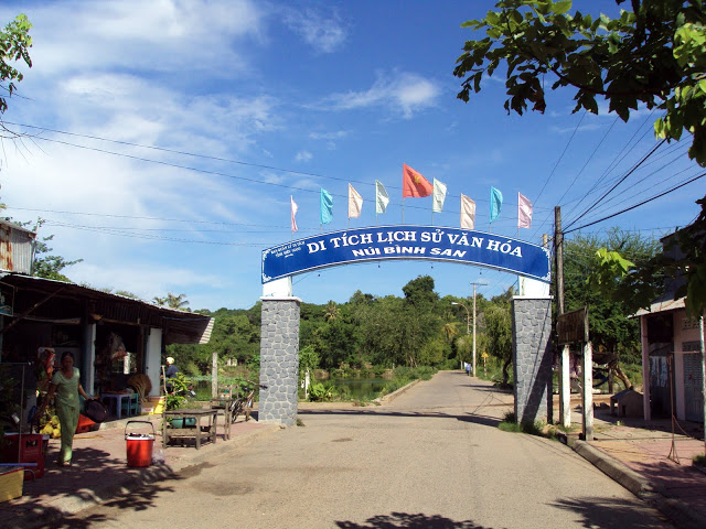 Ngay%201%20%2829%29.JPG