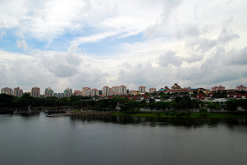7016438395_33d46fe6d9_c.jpg