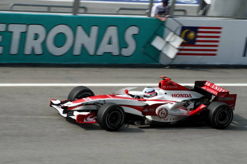 F1002.jpg