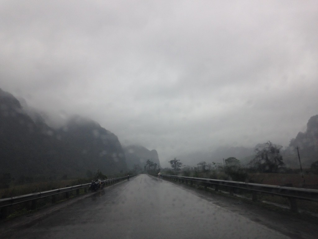 25457127505_9bfde7b195_b.jpg