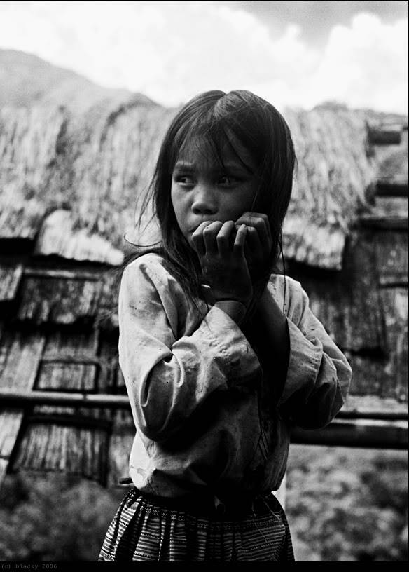 000032bw_800.jpg