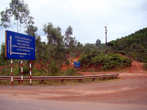 QB012.JPG