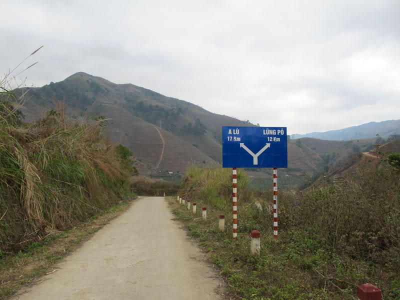 HongNgai2011784.jpg