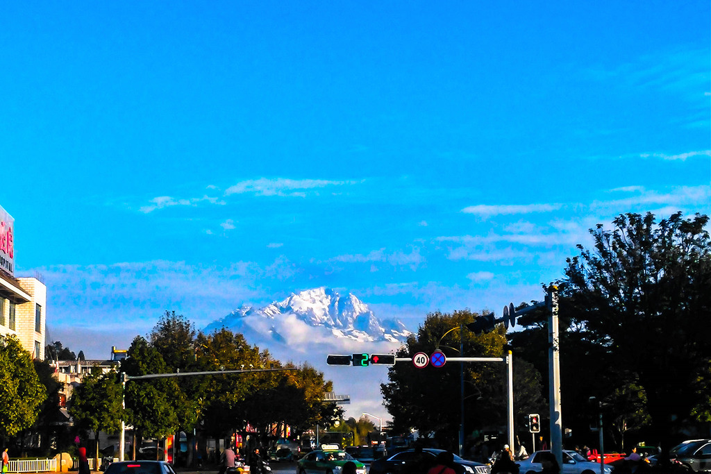 22667397716_9b19092b85_b.jpg
