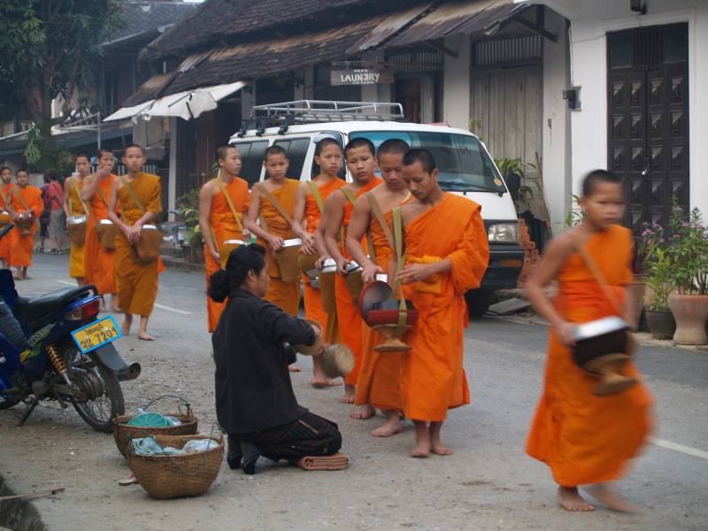 khuatthuc3.jpg