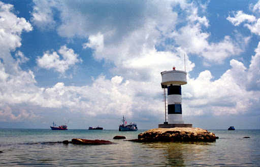 cua%20duong%20dong.jpg