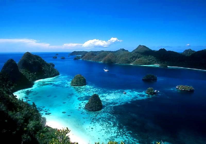RajaAmpatIsland-1.jpg