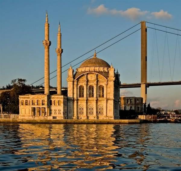 ortakoymosque2.jpg