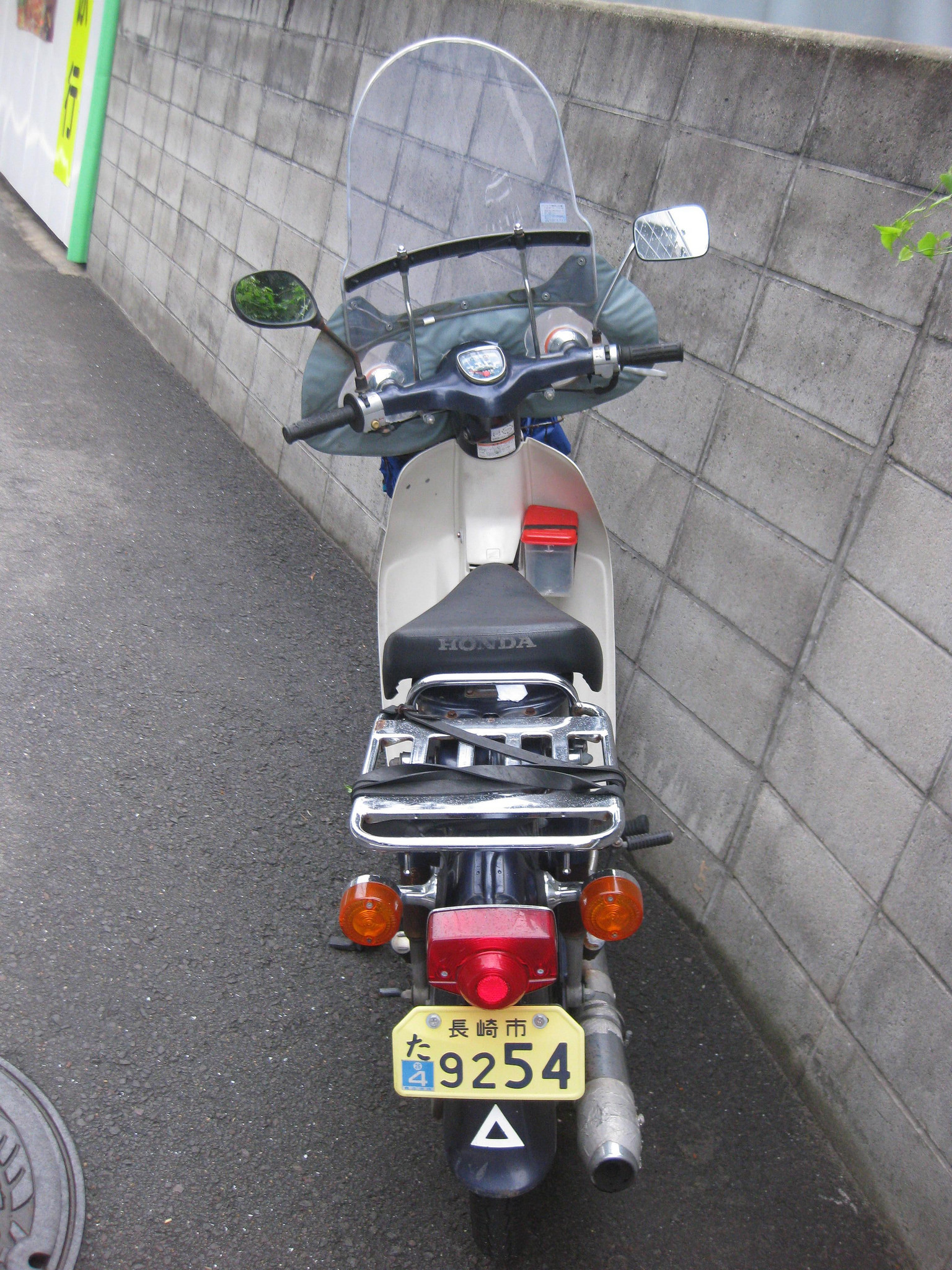 9978151515_bc1aa4f82e_k.jpg
