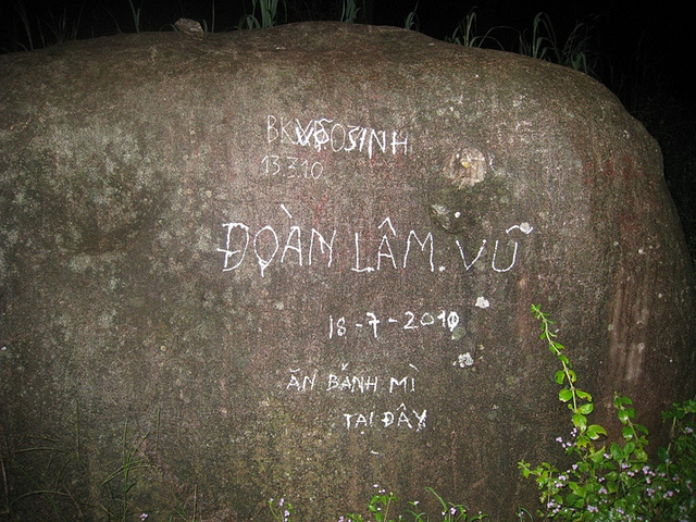 4862900450_498477b34d_z.jpg