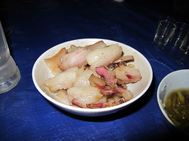 HongNgai2011439.jpg