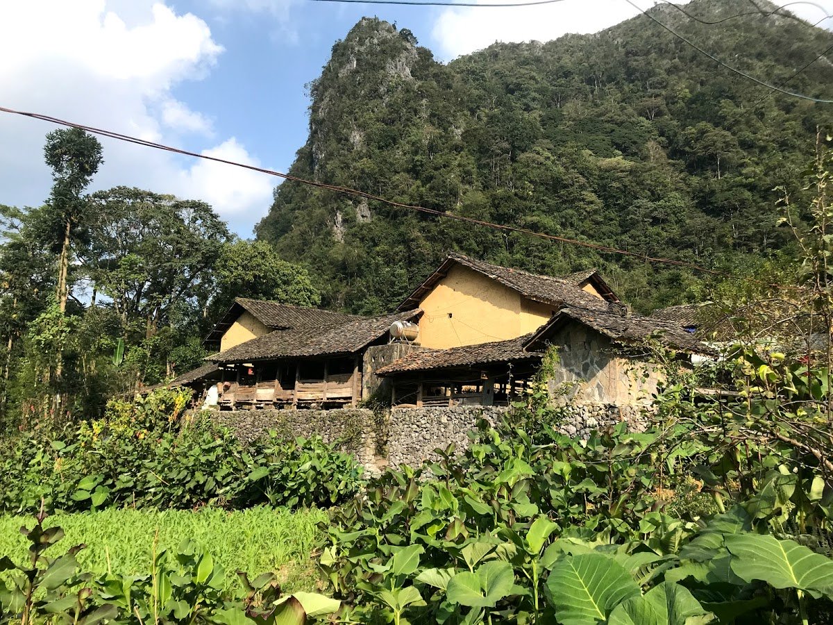 Đang tải nhacuapao_01.jpg…