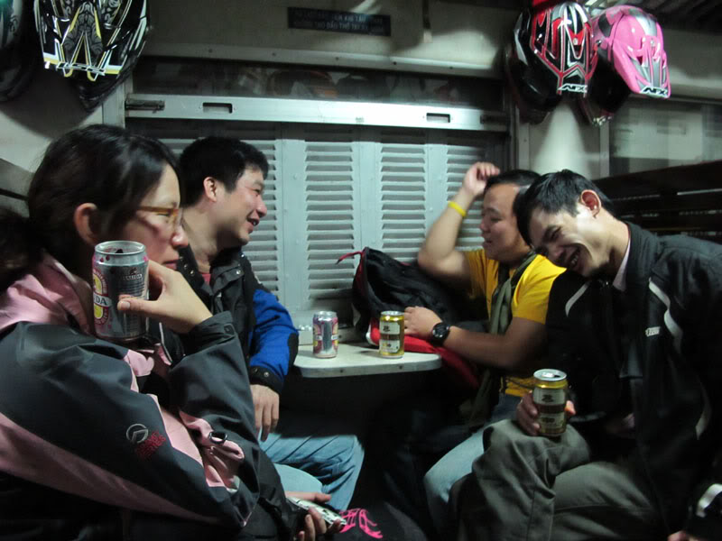 HongNgai2011833.jpg