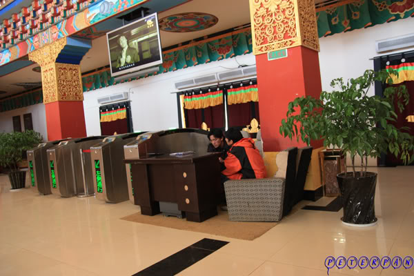 shangri-la120.jpg