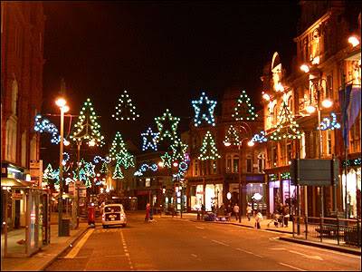 xmas_lights_06_vicar_lane_400x300.jpg