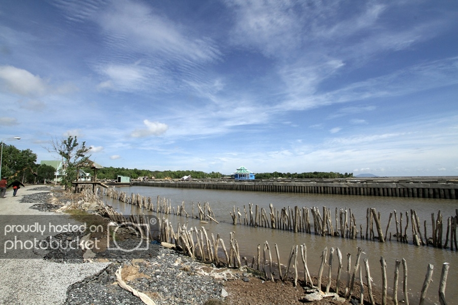 loanchau883.jpg