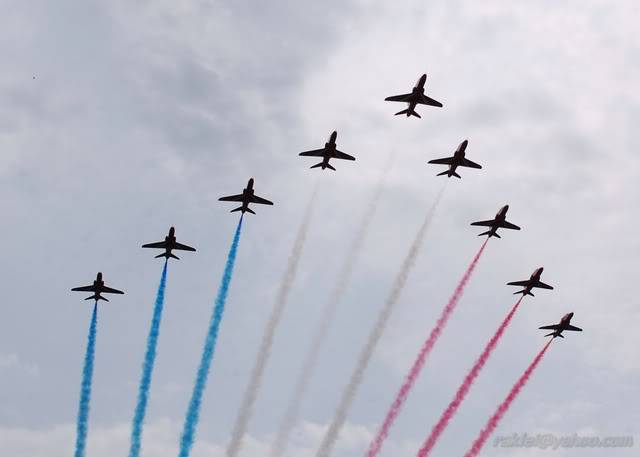 redarrow8.jpg