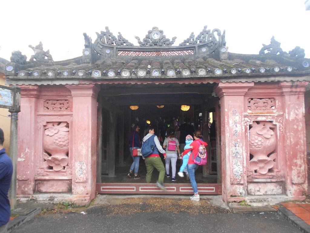 DSCN0215_zpswzpg3zm1.jpg