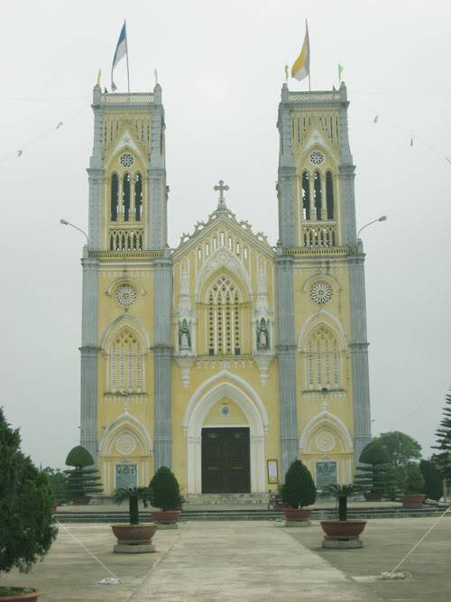 nhathoGiaoChau.jpg