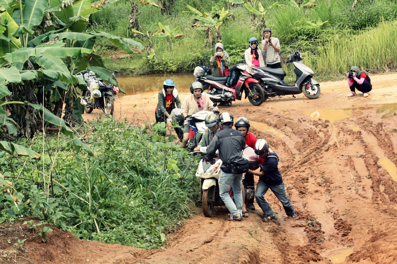 kx5ti20d33sbd2xfg.jpg