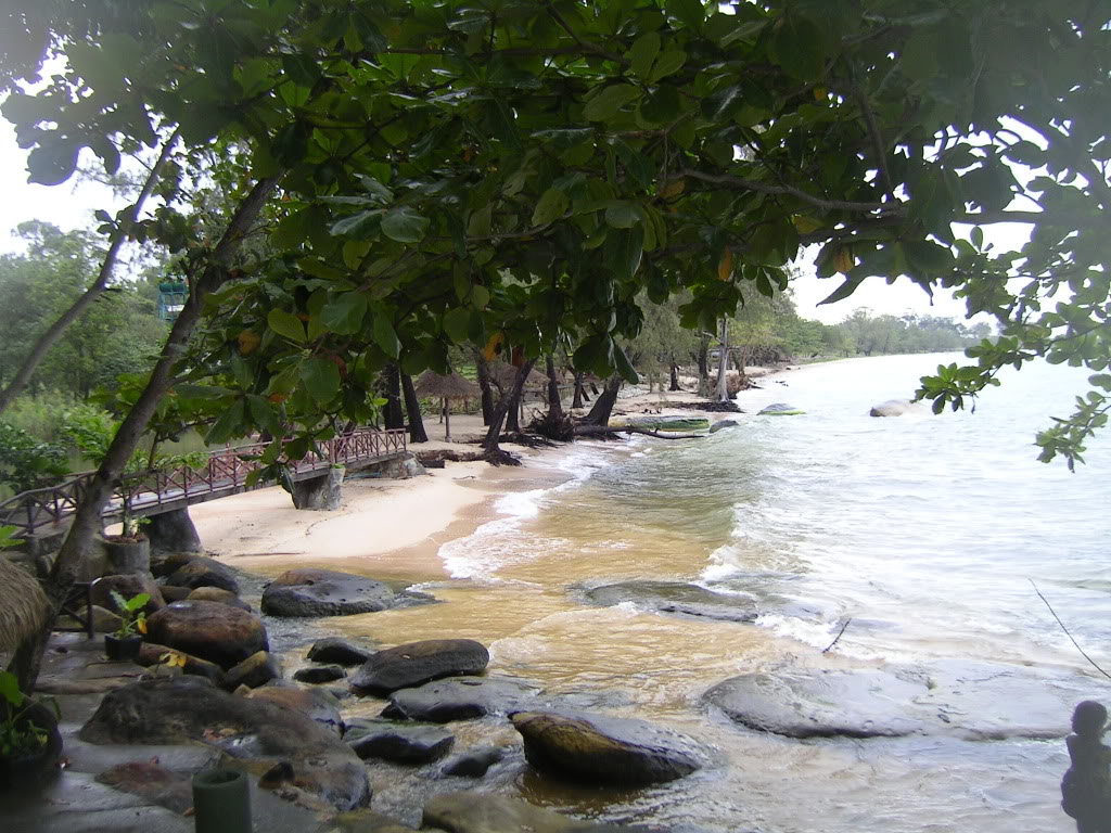 INDEPENDENCEBEACH1.jpg