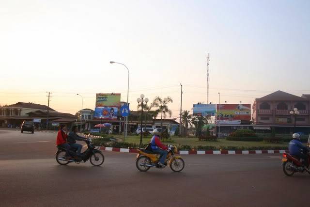 lao12.jpg
