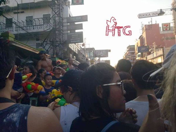 songkran-thailan-tu-tuc-15.jpg
