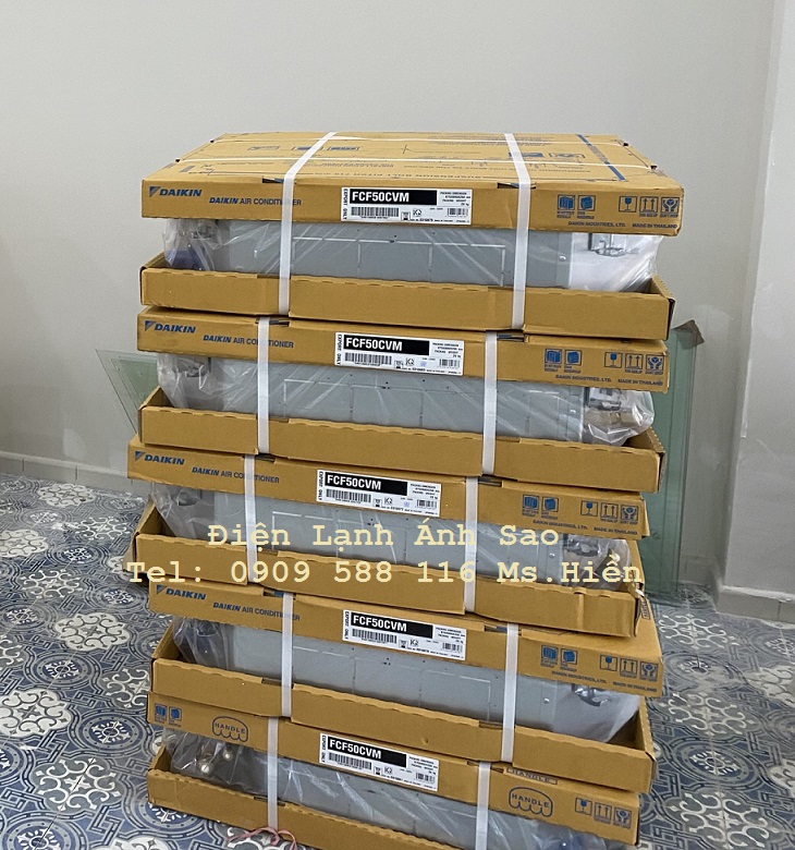 may-lanh-am-tran-daikin-fcf50cvm(1).jpg
