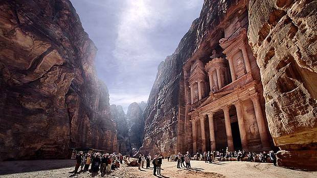 Petra2000yearsoldcity.jpg