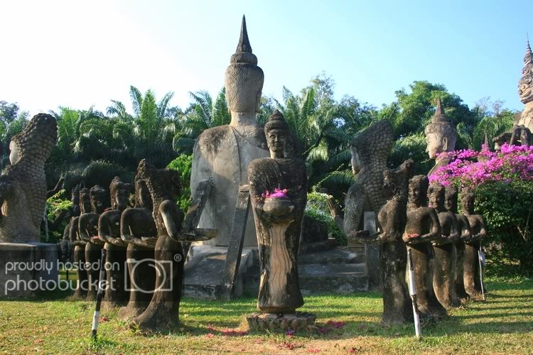 lao132.jpg