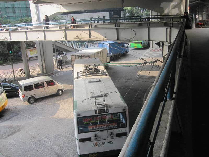 bus1.jpg