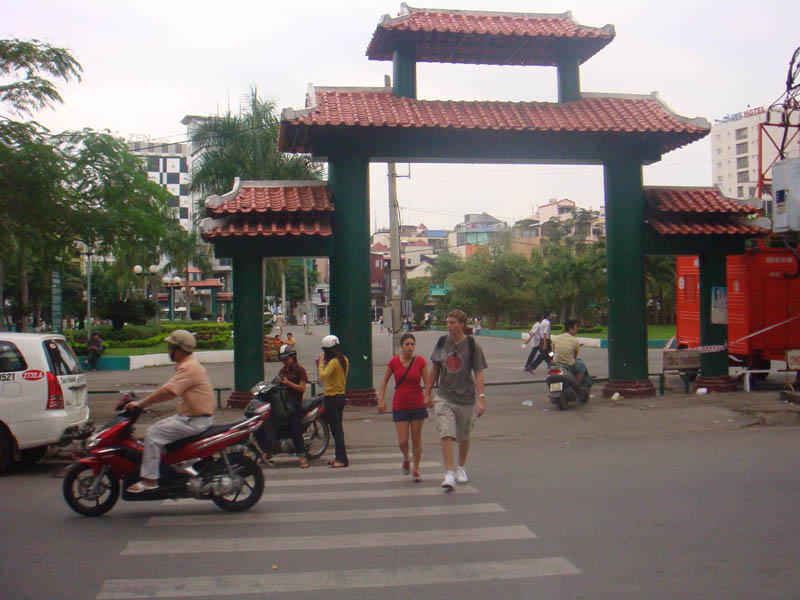 106_2.jpg