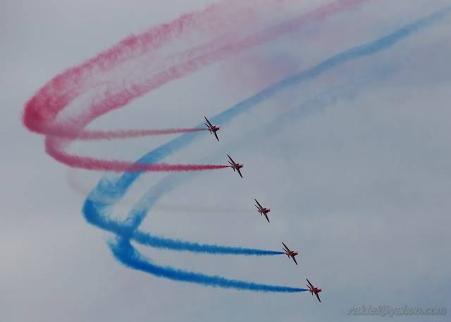 redarrow4.jpg