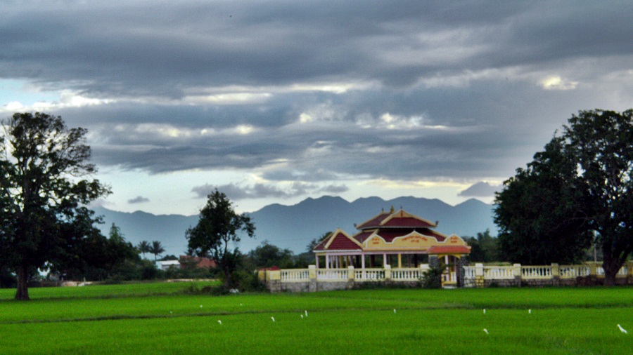 136_zpsff53459c.jpg